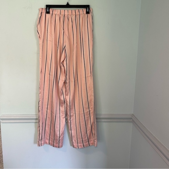 Victoria’s Secret Pink & Black Striped Long Sleeve Pajama Set Size Large - Picture 11 of 16